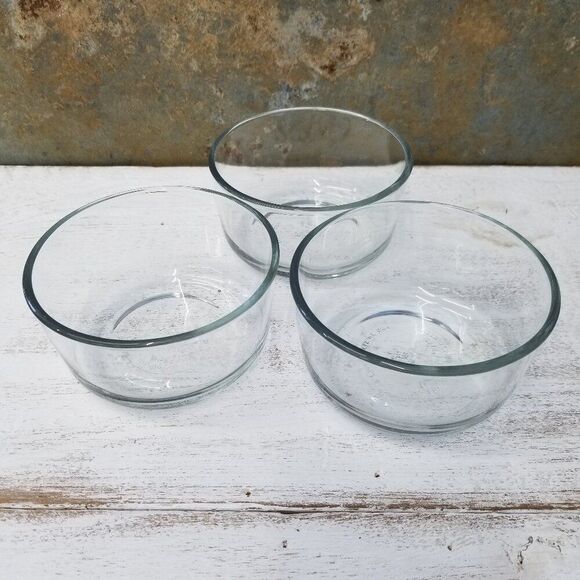 Anchor Hocking Set of 3 Microwave Safe Clear Bowls 2 cup size - Picture 1 of 9